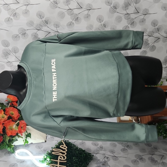 The North Face Training Mountain Sweatshirt - Picture 4 of 10